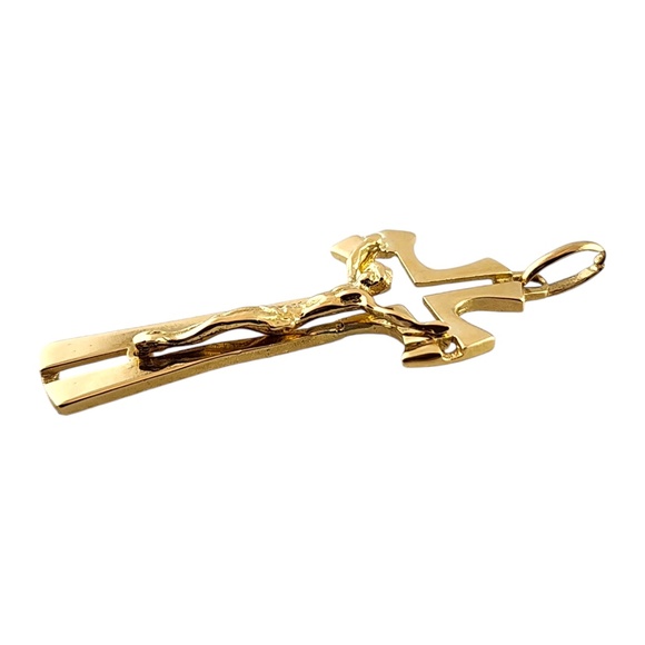 14 Karat Yellow Gold Crucifix Pendant #18539 - Picture 2 of 7